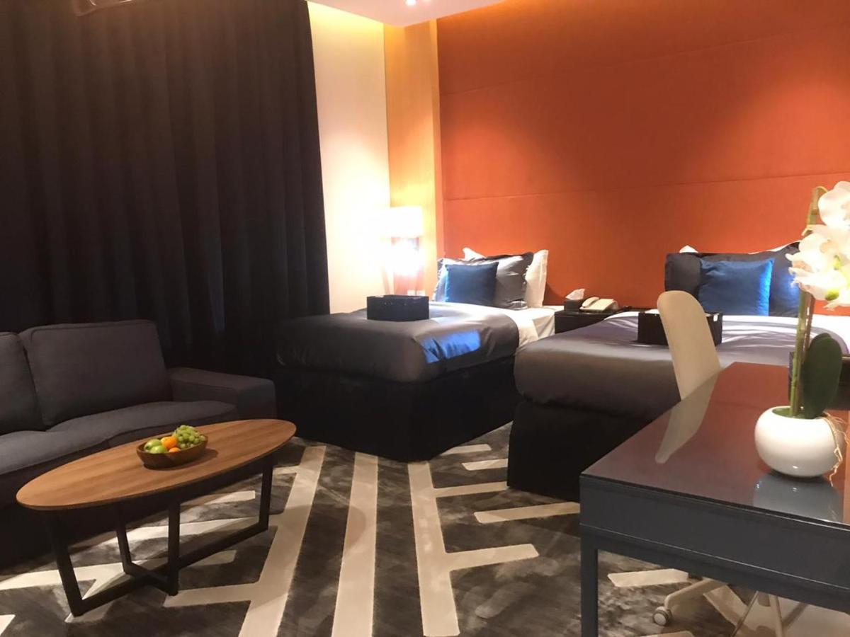 Dana Hotel & Residences Рияд Екстериор снимка
